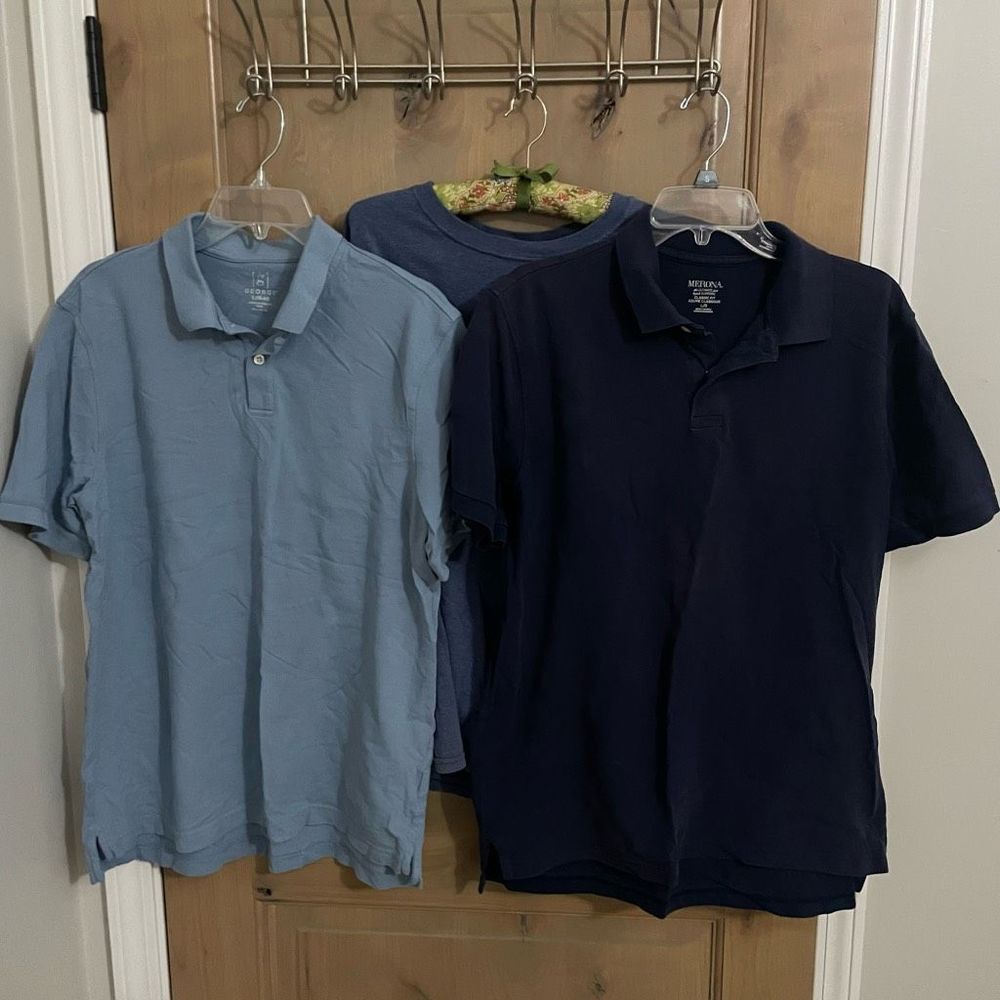 Men’s Clothing Bundle Polos + T shirt size Large EUC